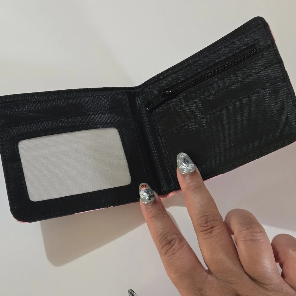 N/A pink wallet